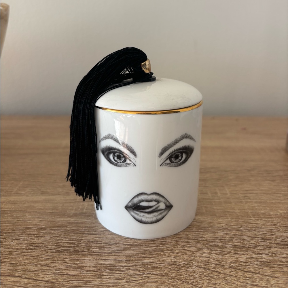 Sassy candle - Picture 2 of 3